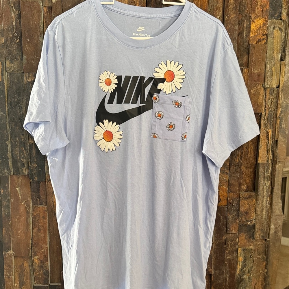 Nike Blue Tee with Daisy Accents